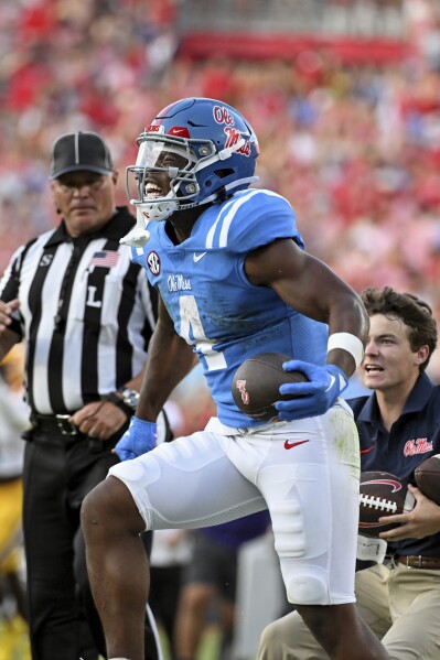 Ole miss 2025 football rivals